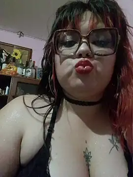 curvy_latina webcam