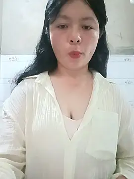 lisa-bae00