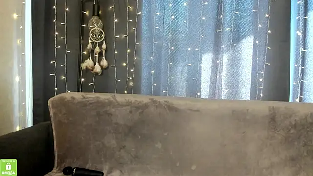 Amelia_skyy webcam