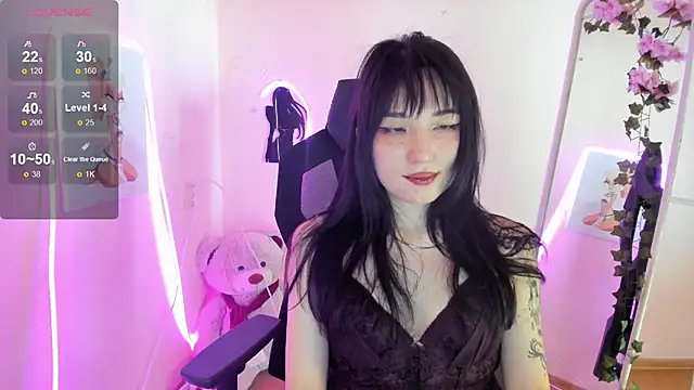 AliceeinWonderlanddd webcam