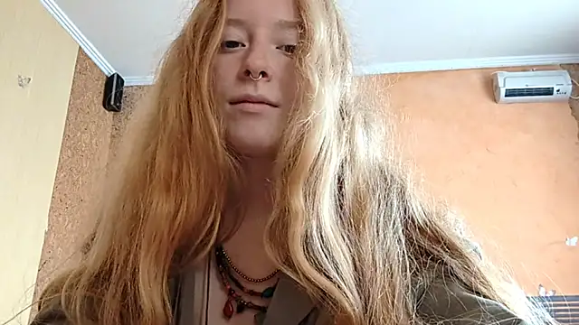 KateVibe_01 webcam