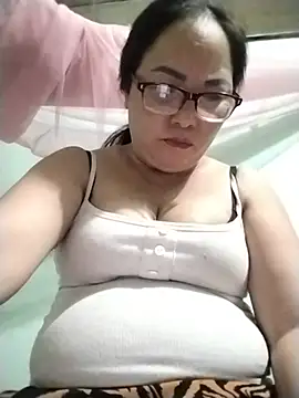 Naaya8109 webcam