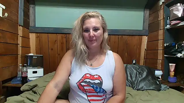 lisaxlovexxx webcam