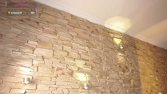 Elise_Diamond webcam