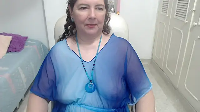 leonela_69 webcam