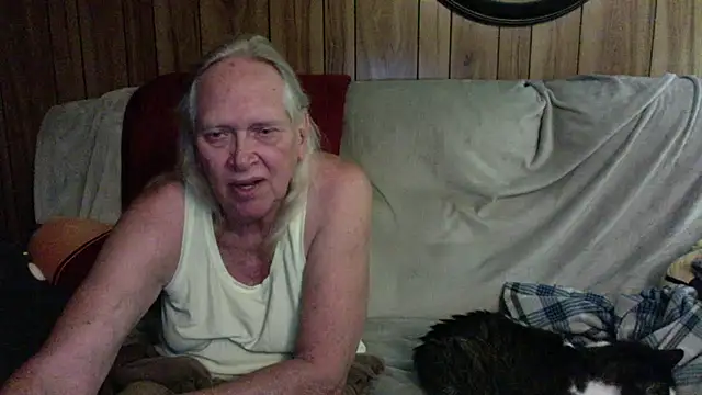 OldLadySara webcam