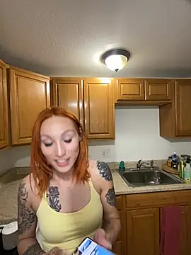 ThornsandHoney webcam