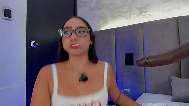 lakshmi77_ webcam