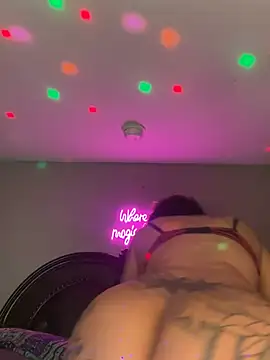 RenaThickAss webcam