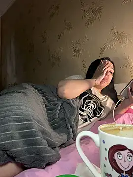 Naughtbaby_2025 webcam