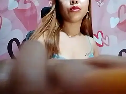 AsianKelly69 webcam