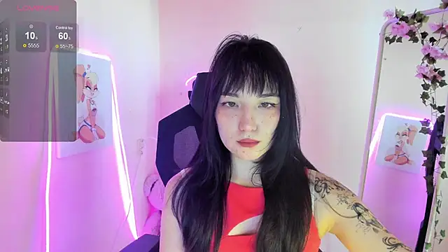 AliceeinWonderlanddd webcam