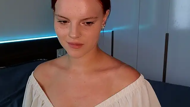 mollybossy webcam