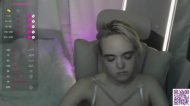 Oxcy_Secret webcam