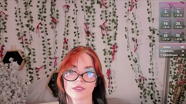 Velvet__Kiss webcam