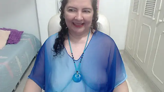 leonela_69 webcam