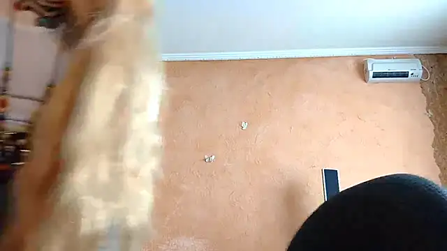 KateVibe_01 webcam