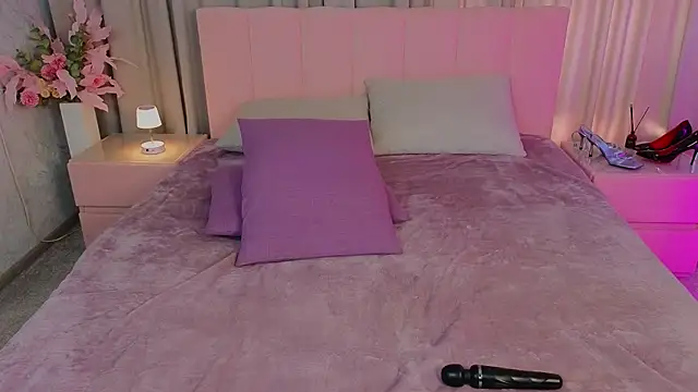 Ariana_Petite webcam