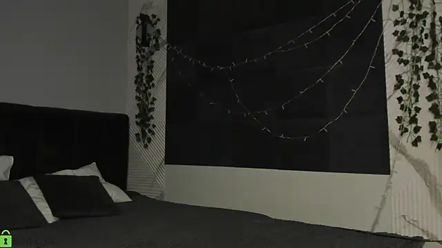 Nika_Jonson webcam