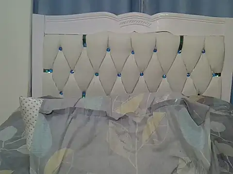 Prettyxoxoo webcam