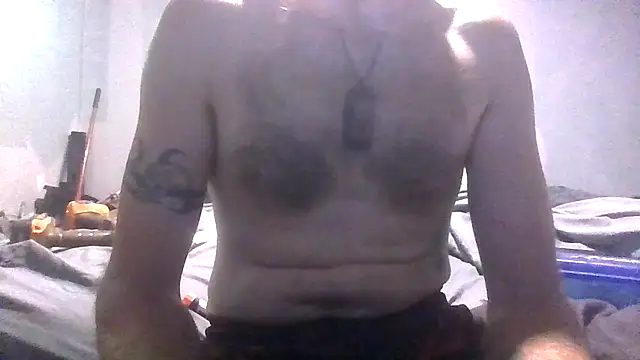 Bi_curious86 webcam