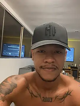 Apolo03_ live cam on StripChat
