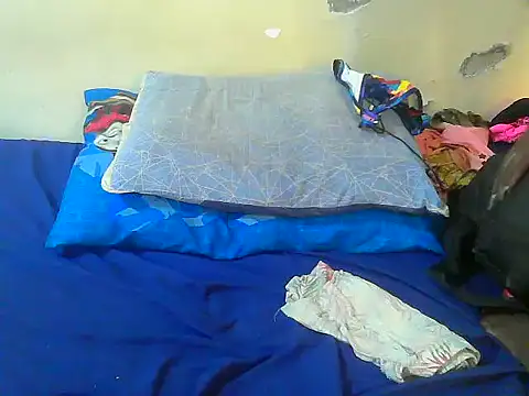 East_queene live cam on StripChat