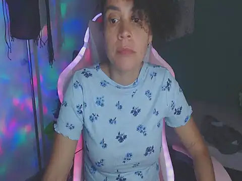 shayna_cute webcam