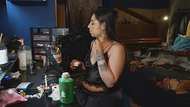 VanessaDoyle webcam