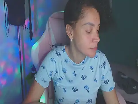 shayna_cute webcam