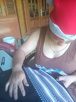 MISSAGKUTE20 live cam on StripChat