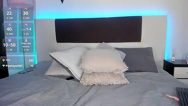 Sky_Loren webcam