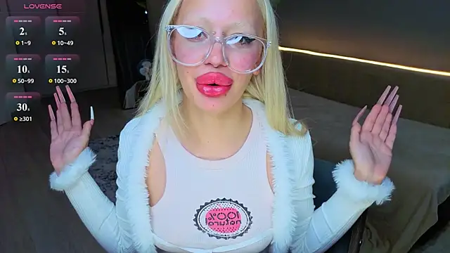 Luna_Beverly webcam