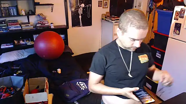 Daddy_Werewolf webcam