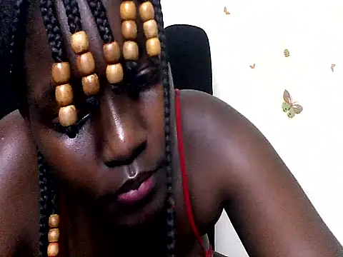 MoonlighMaya webcam