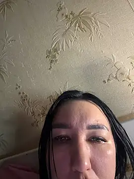 Naughtbaby_2025 webcam