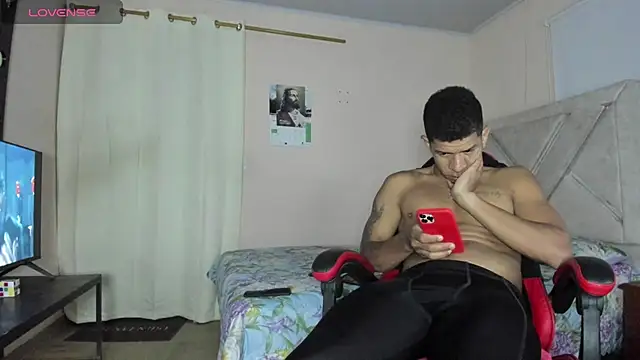 Toptony22 webcam