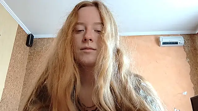 KateVibe_01 webcam