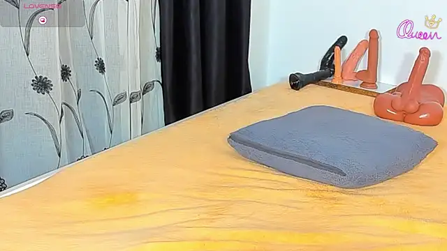 CERTIFIED_SQUIRTER webcam