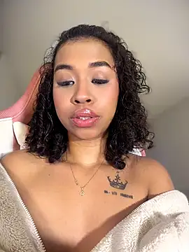 bella__honey webcam