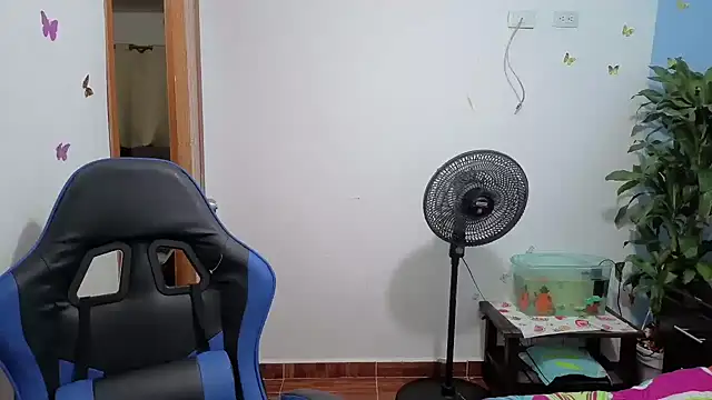 JANNAH_MARTINEZ webcam