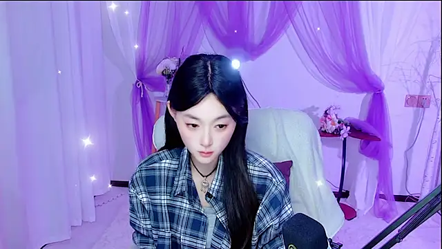 Tili_Lucky webcam