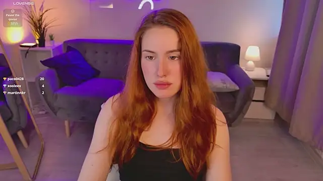 ChloeAster webcam