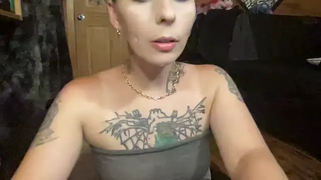 TeenyDoll webcam