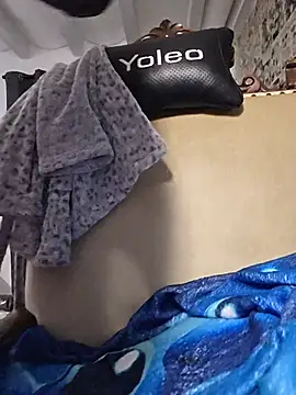 kylie_blck webcam