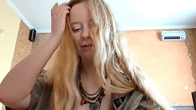 KateVibe_01 webcam
