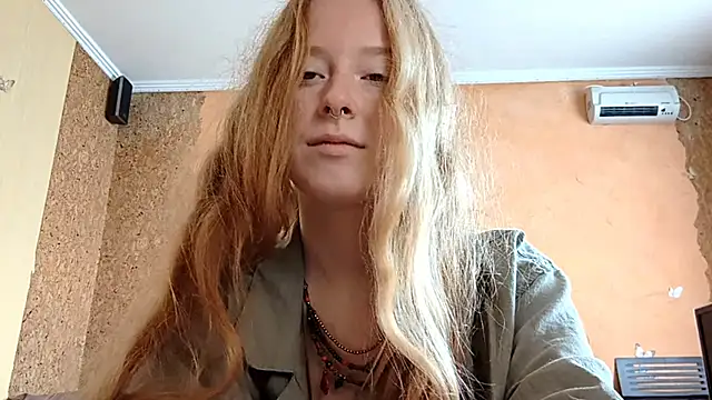 KateVibe_01 webcam