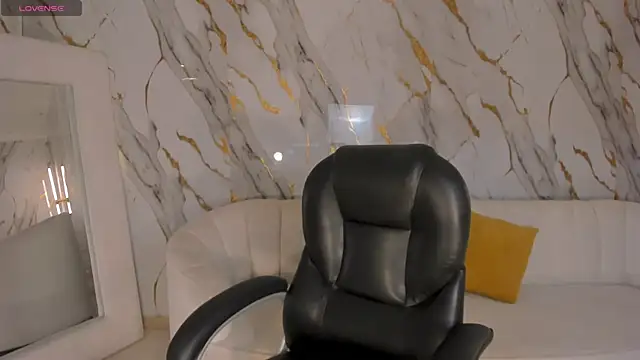 AmyRosse_X webcam