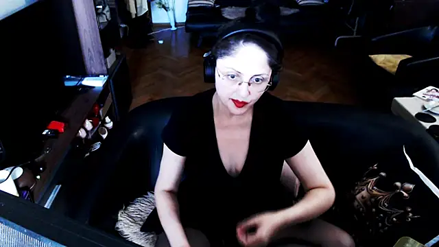 Imperatriza BDSM Lovense cam