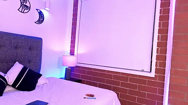 mandi4pole